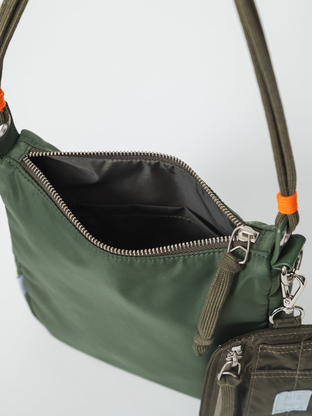 【予約販売】MILITARY NYLON HAND BAG M