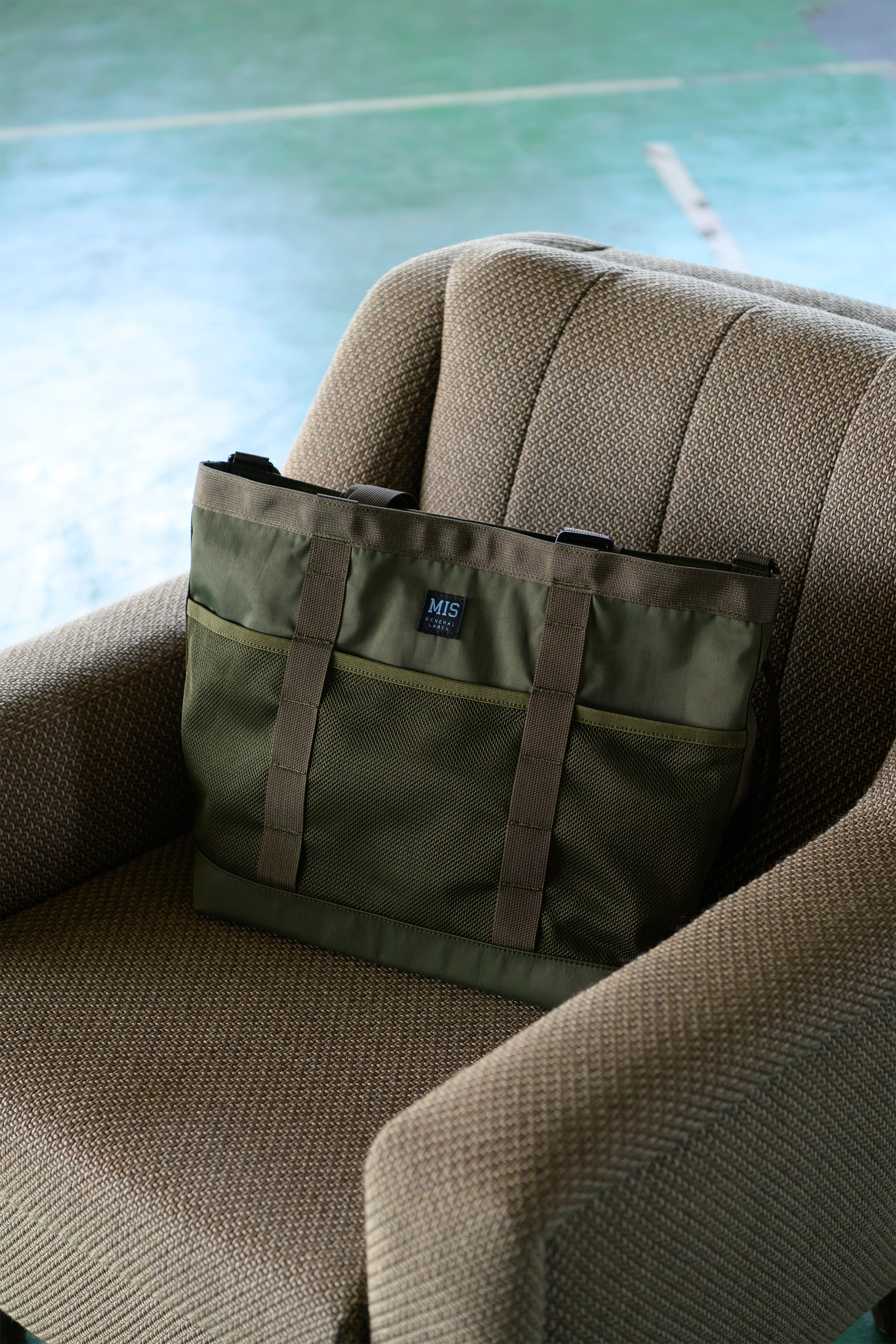 MESH POCKET TOTE BAG