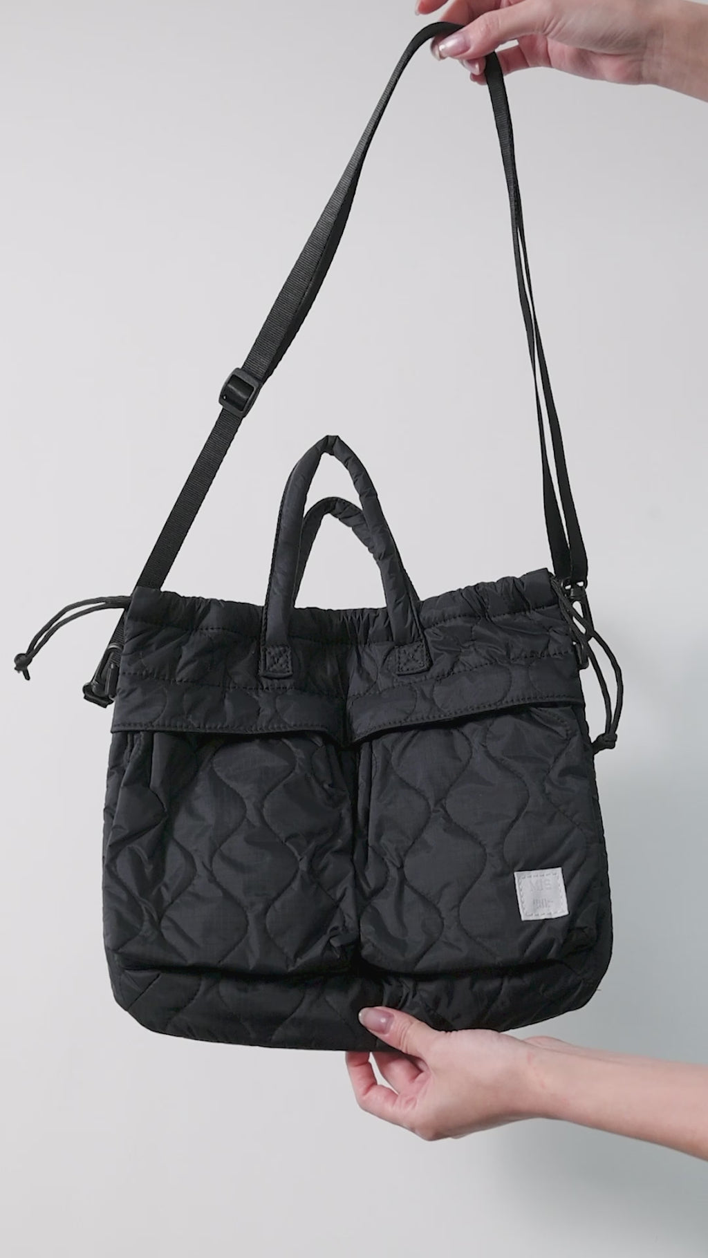MILITARY QUILTED HELMET BAG