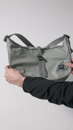 SHOULDER BAG